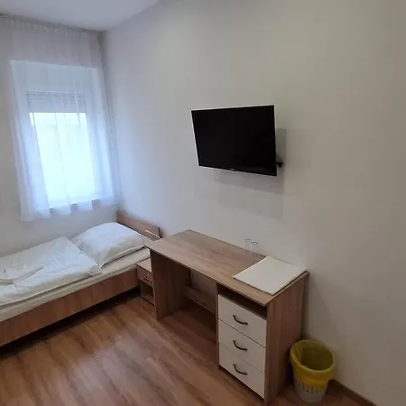 Hotel Erdely 60 Debrecen