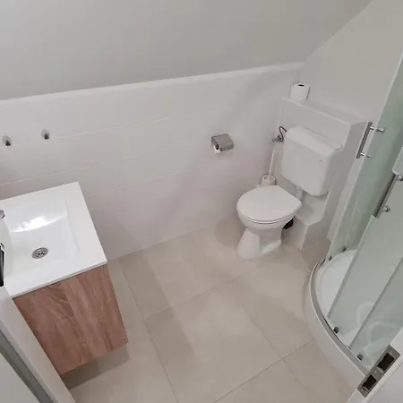 Erdely 60 Hotel 2*